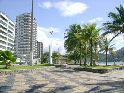 Lindo Apto Praia Martin De Sa Em Condominio Com Piscina, Estacionamento, Wi-Fi 150Mbps,Perto Do Mar!!! Карагуататуба Экстерьер фото